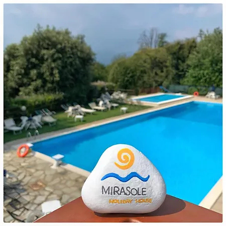 Casa vacanze Mirasole House Leggiuno