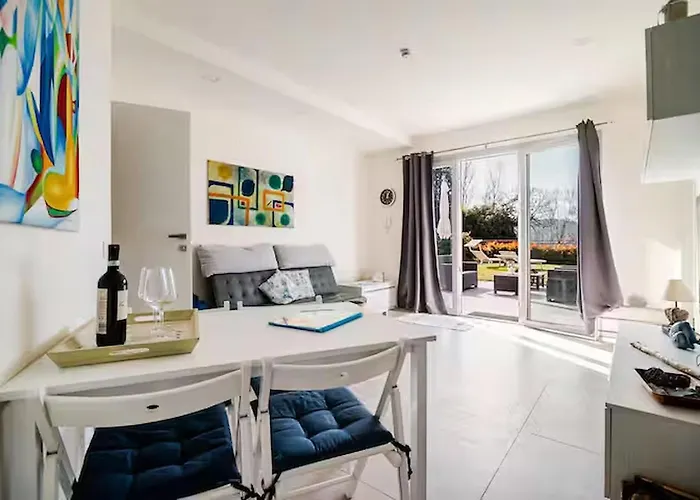 Nyaraló Mirasole House Leggiuno